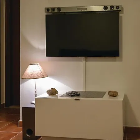 Apartment In Fuengirola, Malaga With Kitchen *